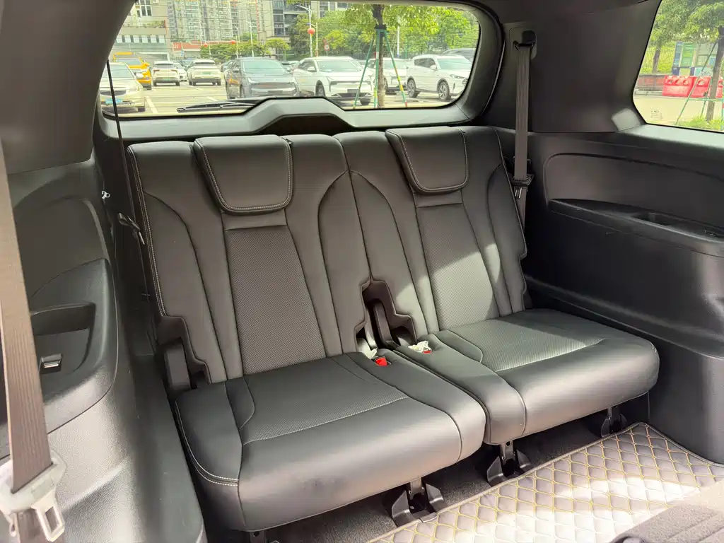 GAC Motor Trumpchi GS8 2023 — фото 15