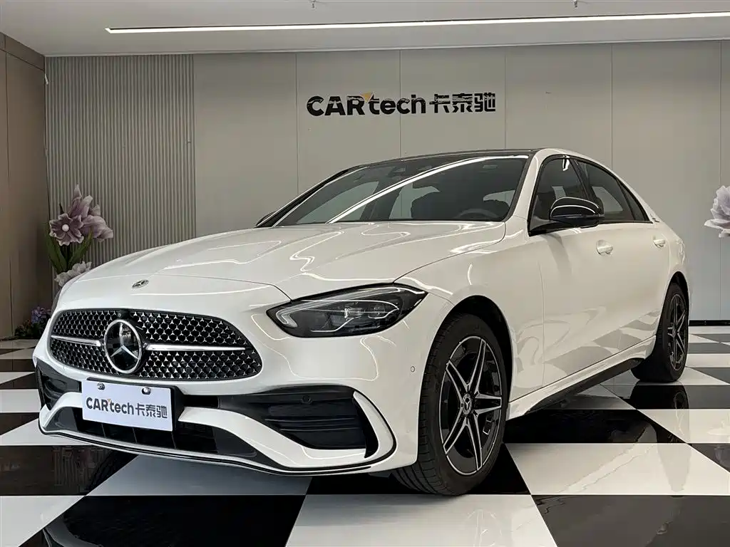 Mercedes-Benz C-Class 2026