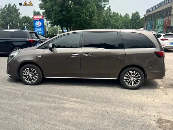 Buick GL8 2023