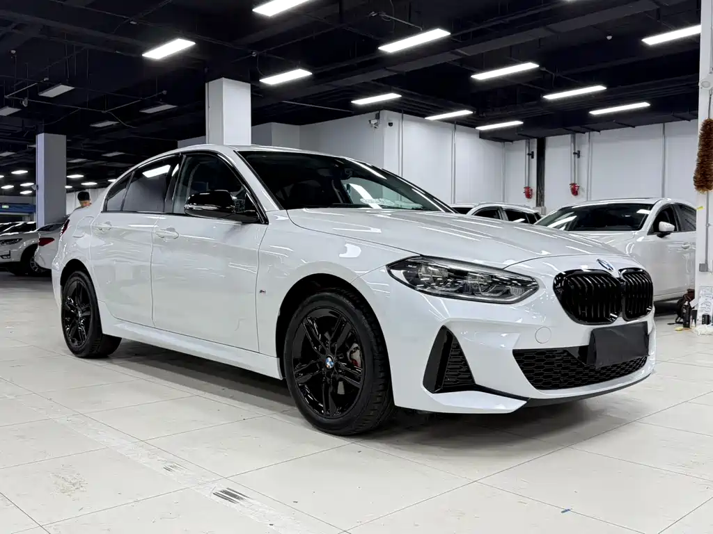 BMW 1 Series 2023