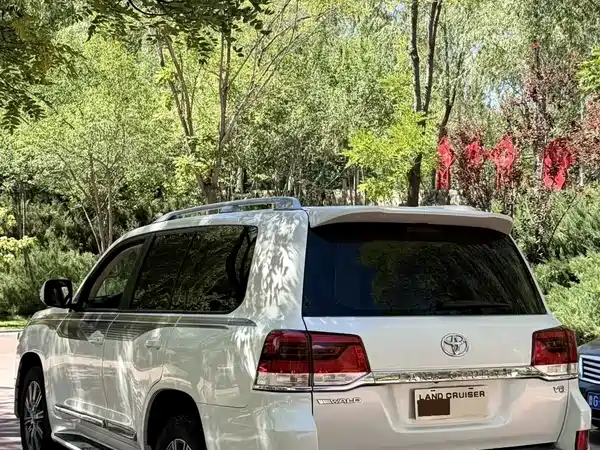 Toyota Land Cruiser 2017