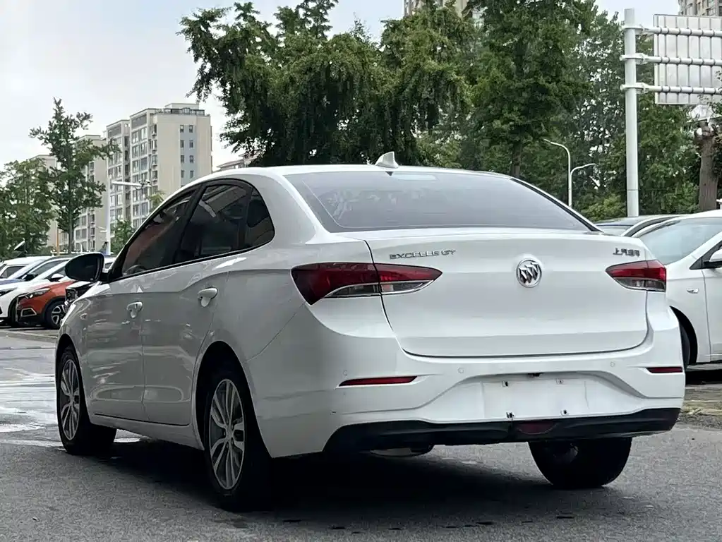 Buick Excelle 2020