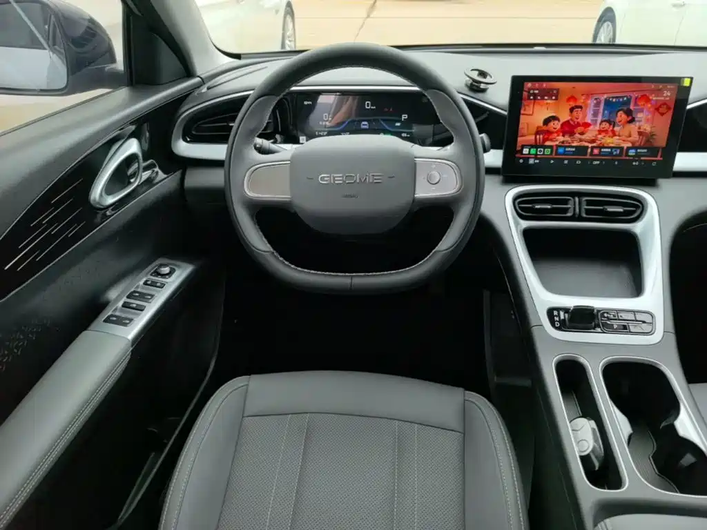 Geely Galaxy Starwish 2026 — фото 11