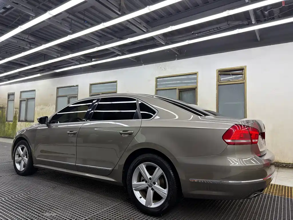 Volkswagen Passat 2015 — фото 4