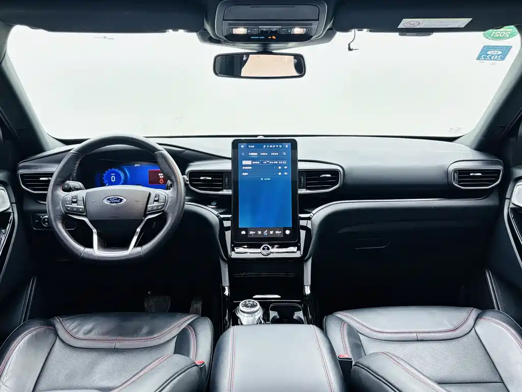 Ford Explorer 2020 — фото 12