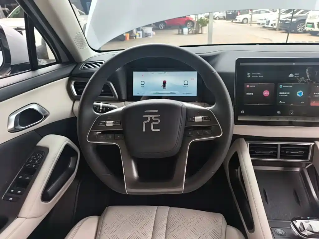 BYD Yuan UP 2025