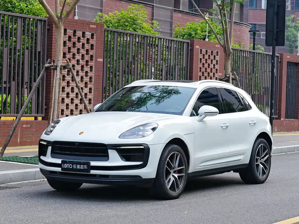 Porsche Macan 2022
