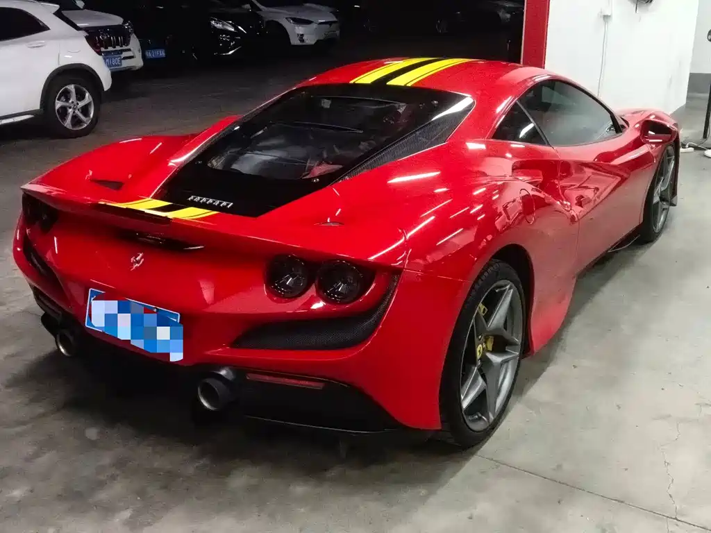 Ferrari F8 2022 — фото 4