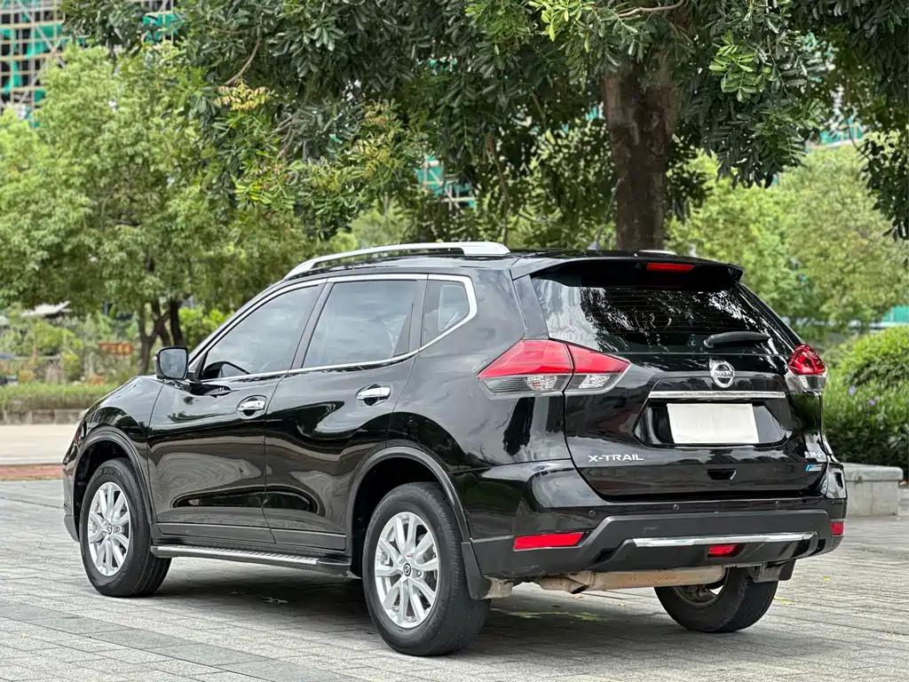 Nissan X-Trail 2017 — фото 6