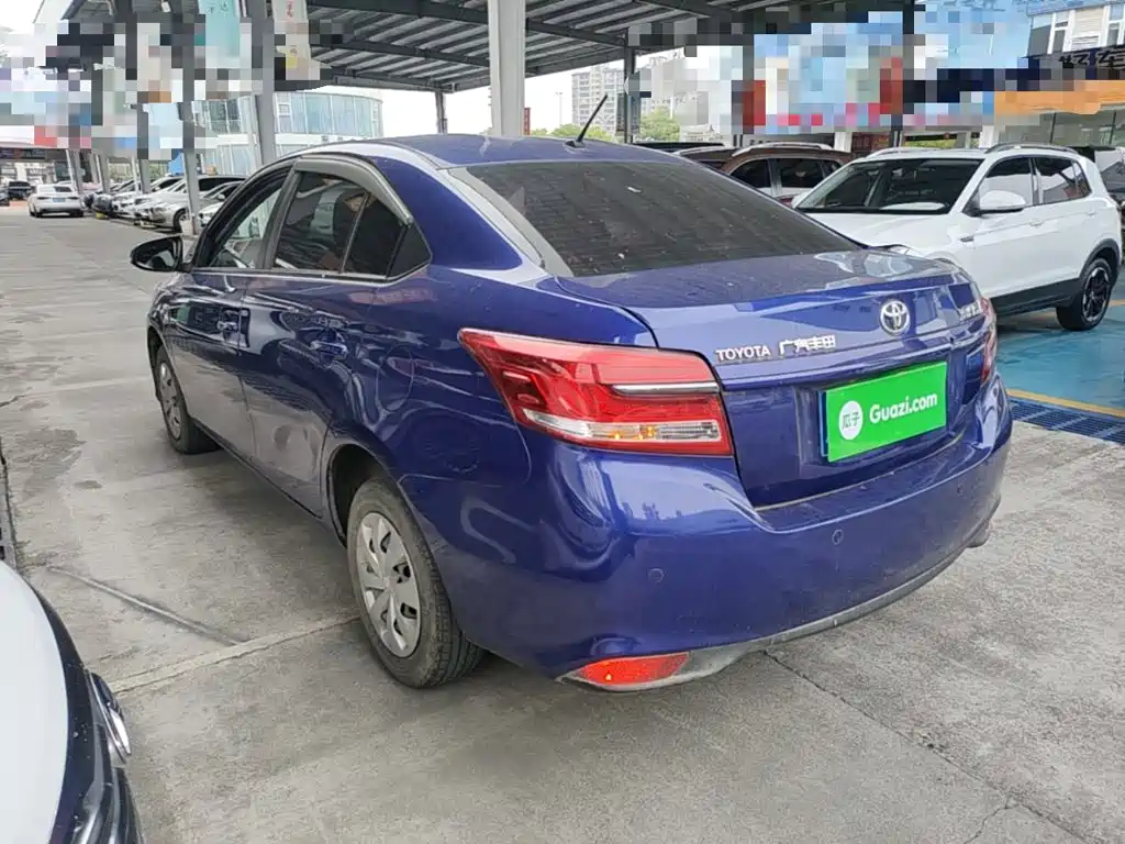 Toyota Yaris L 2017