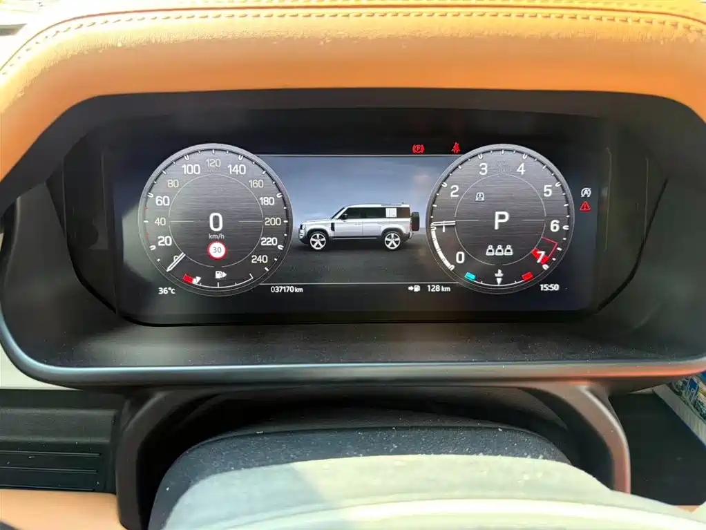 Land Rover Defender 2023