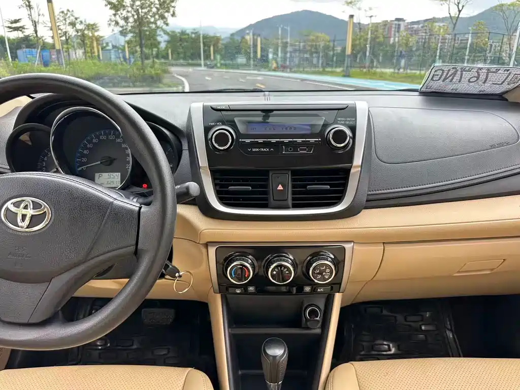 Toyota Vios 2018 — фото 14