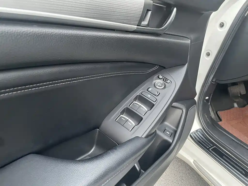 Honda Accord 2020 — фото 4