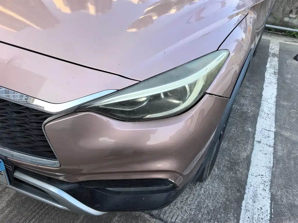 Infiniti QX30 2018 — фото 14