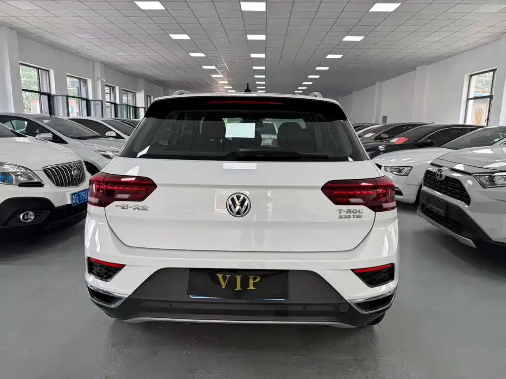 Volkswagen T-Roc 2020 — фото 8