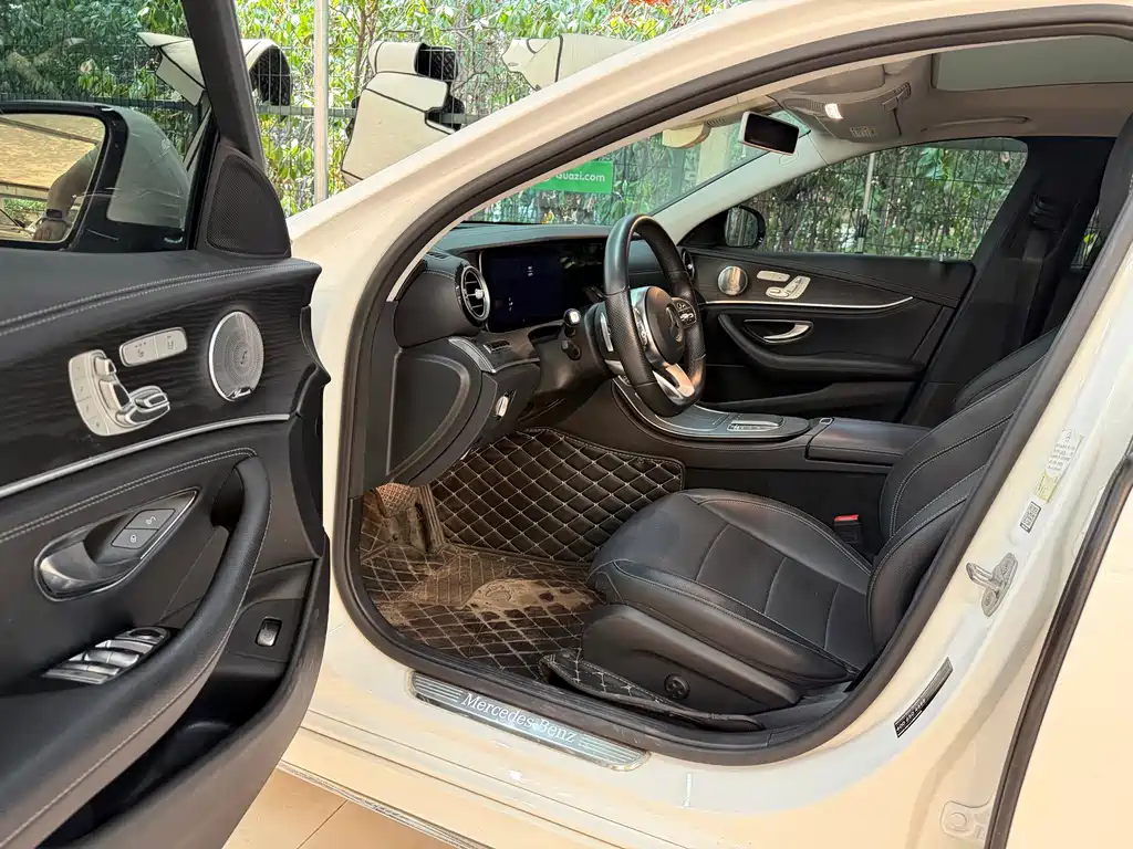 Mercedes-Benz E-Class 2020