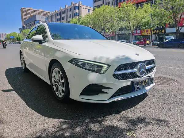 Mercedes-Benz A-Class 2021
