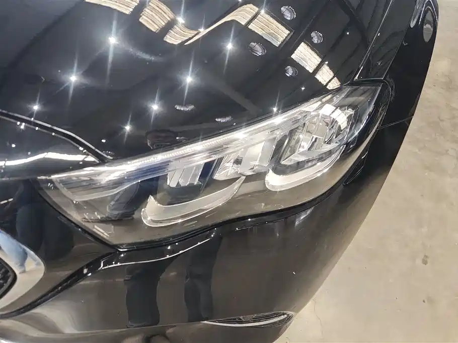 Mercedes-Benz E-Class 2024