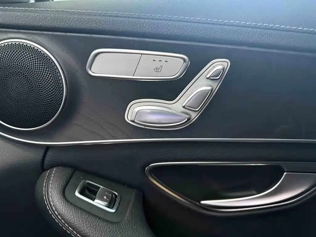 Mercedes-Benz C-Class 2020 — фото 13