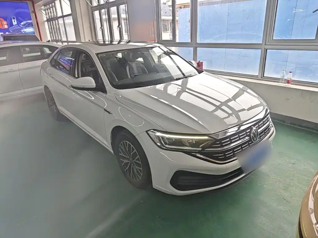 Volkswagen Sagitar 2024