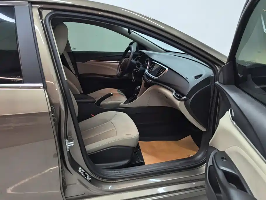 Buick Excelle GT 2016 — фото 8