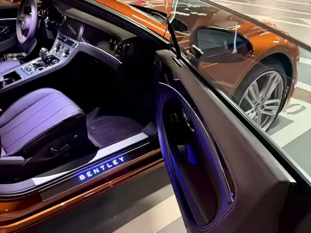 Bentley Continental 2024