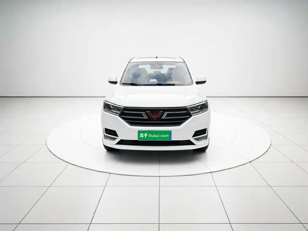 Wuling Hongguang 2019 — фото 23