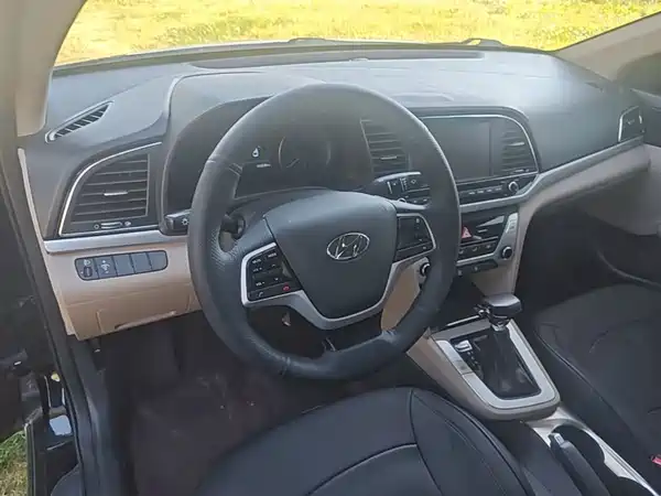 Hyundai Celesta 2016