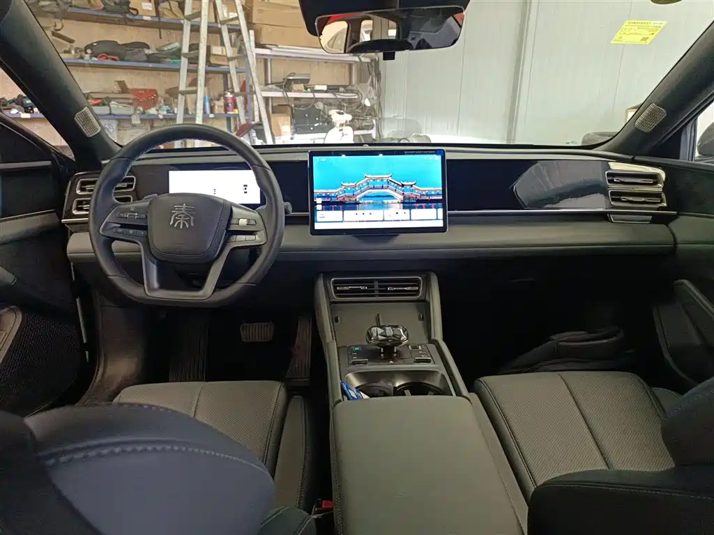 BYD Qin L 2025 — фото 10