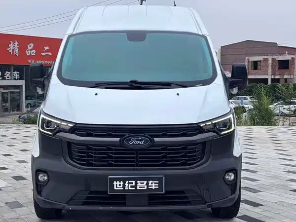 Ford Transit 2023