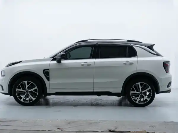 Lynk & Co 01 2019