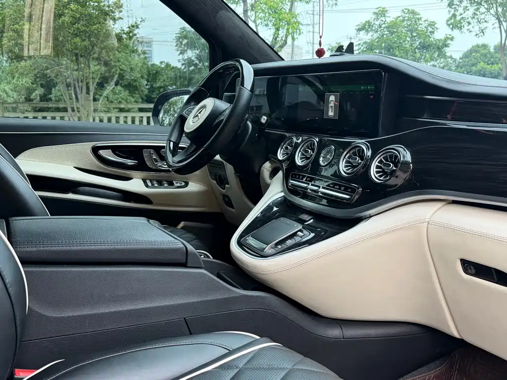 Mercedes-Benz Vito 2021
