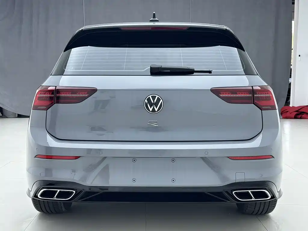 Volkswagen Golf 2022