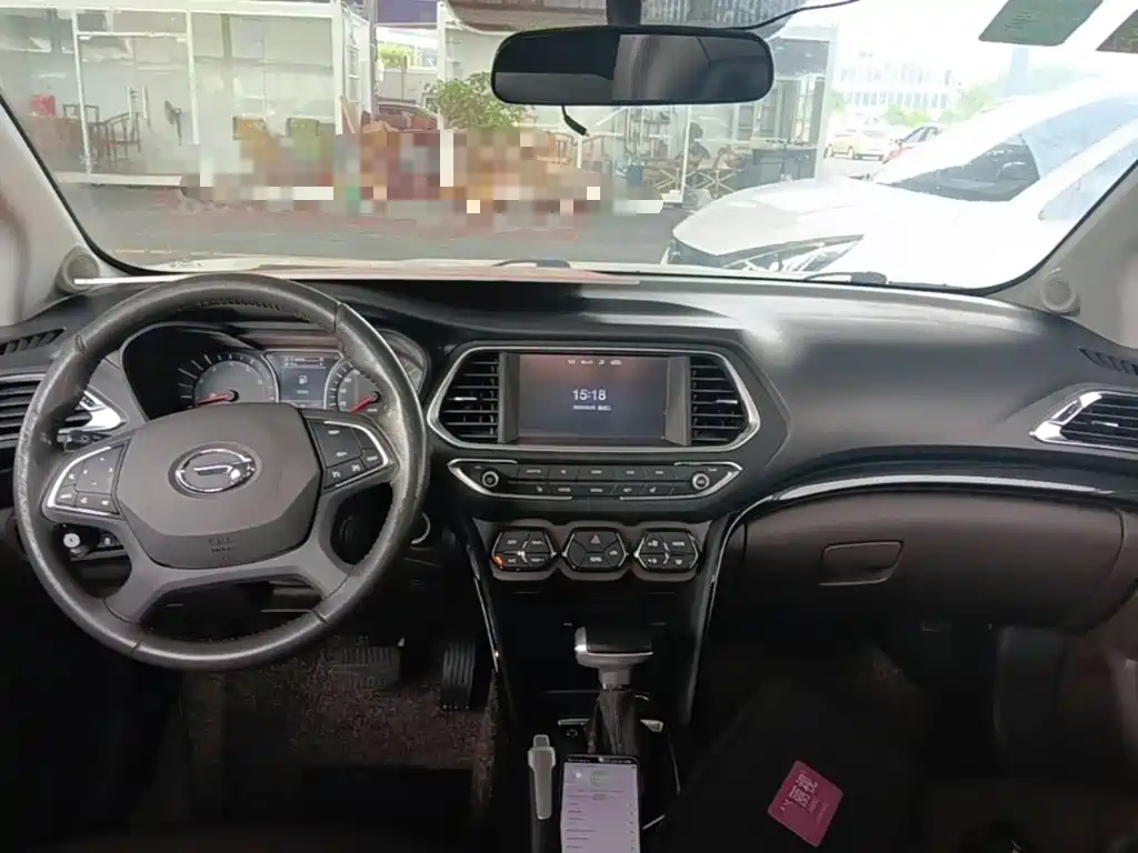 GAC Trumpchi GS4 2016 — фото 10