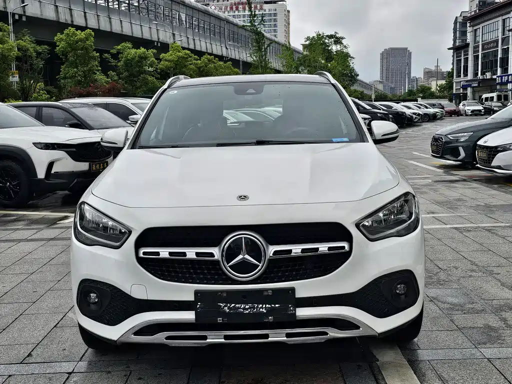 Mercedes-Benz GLA 2022 — фото 2