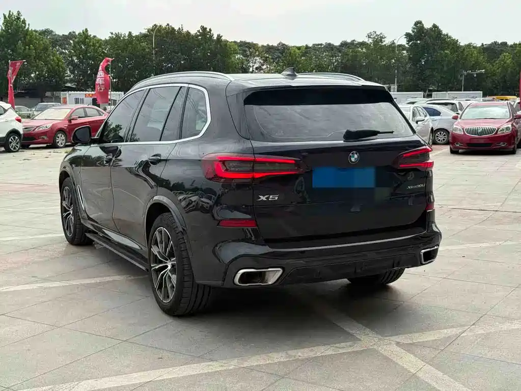 BMW X5 2022 — фото 4