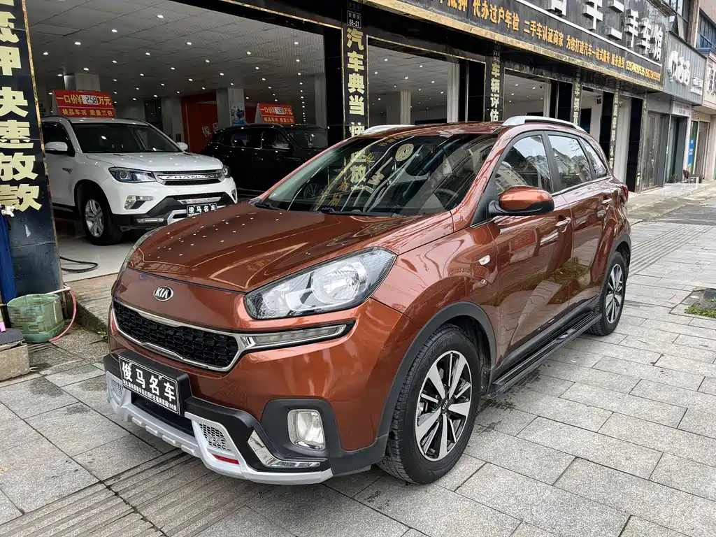 Kia KX3 2016 — фото 1
