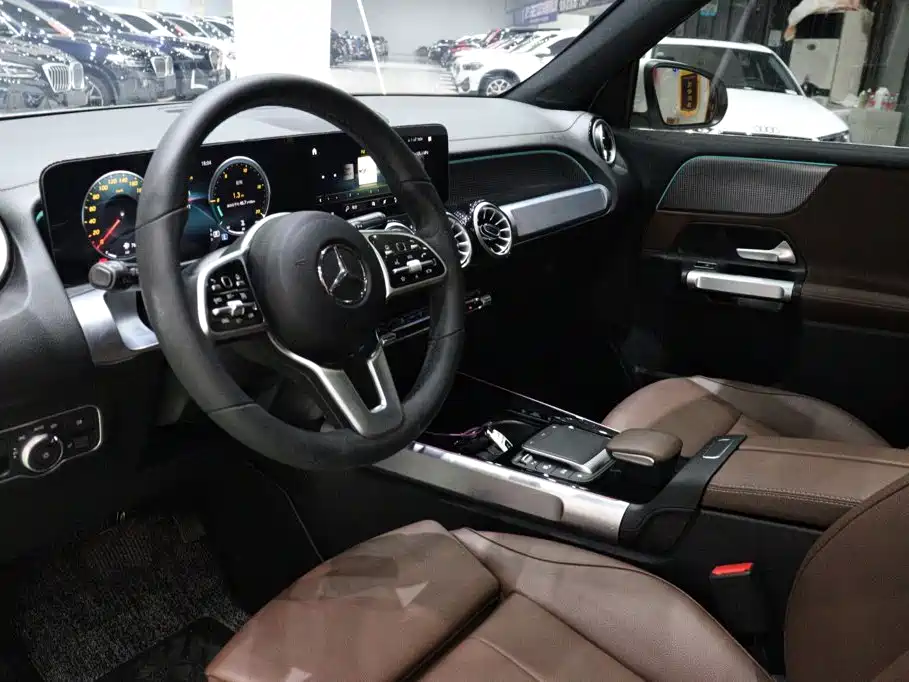 Mercedes-Benz GLB 2022