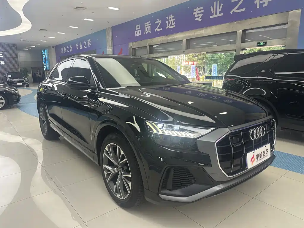 Audi Q8 2024