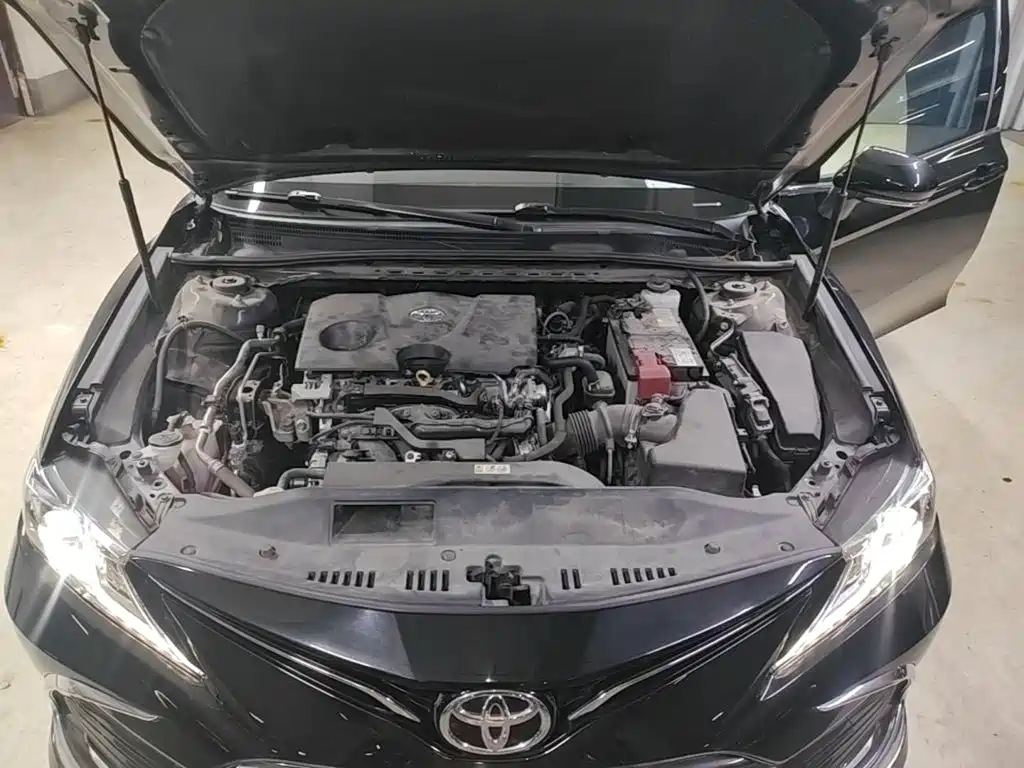 Toyota Camry 2023 — фото 20