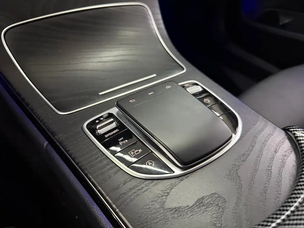Mercedes-Benz C-Class 2019 — фото 11