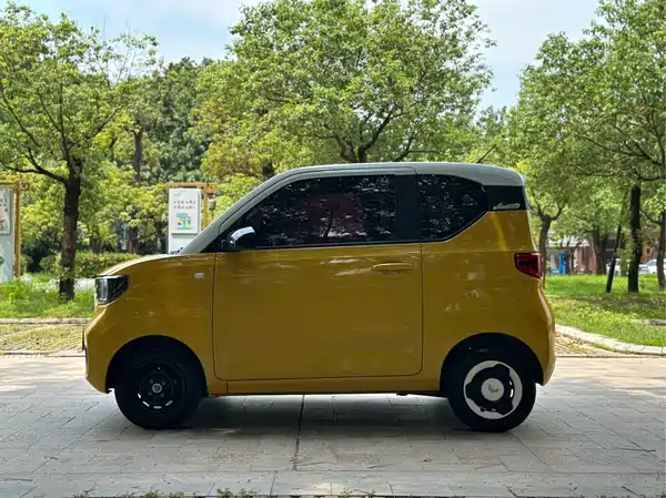 Wuling Hongguang MINIEV 2021