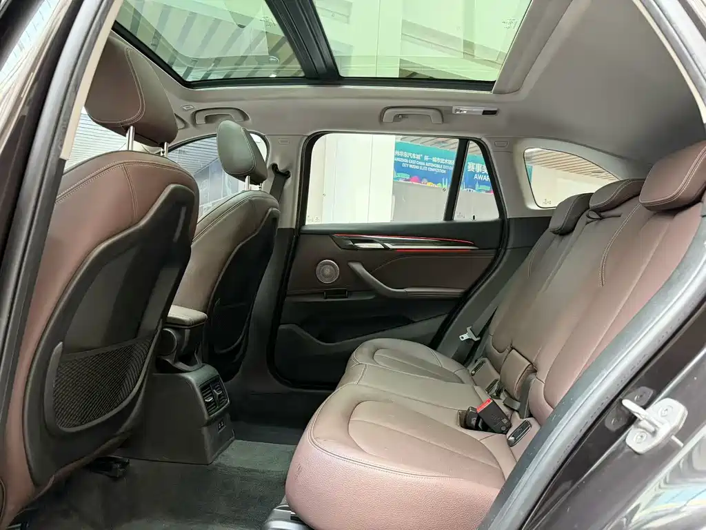 BMW X1 2021