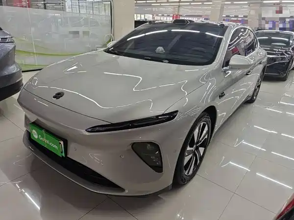 NIO ET7 2023