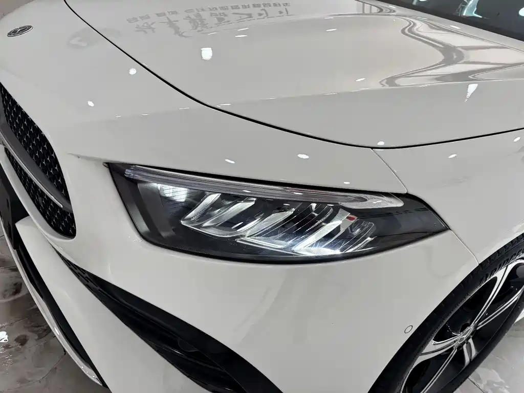 Mercedes-Benz A-Class 2025 — фото 8