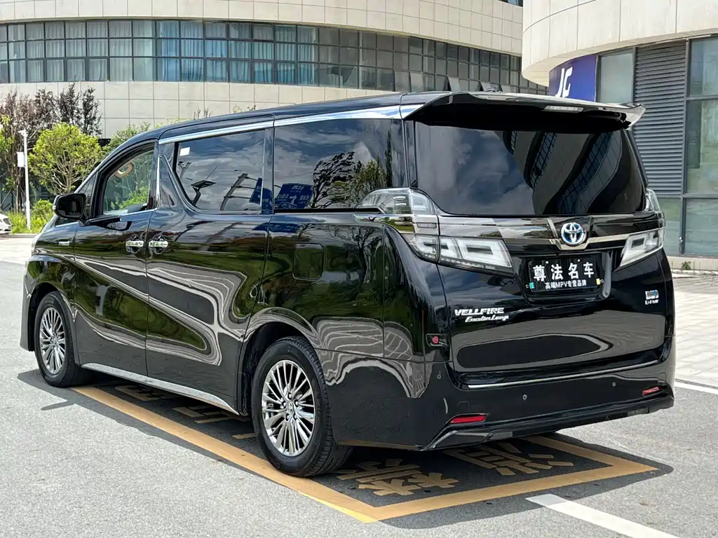 Toyota Vellfire 2021