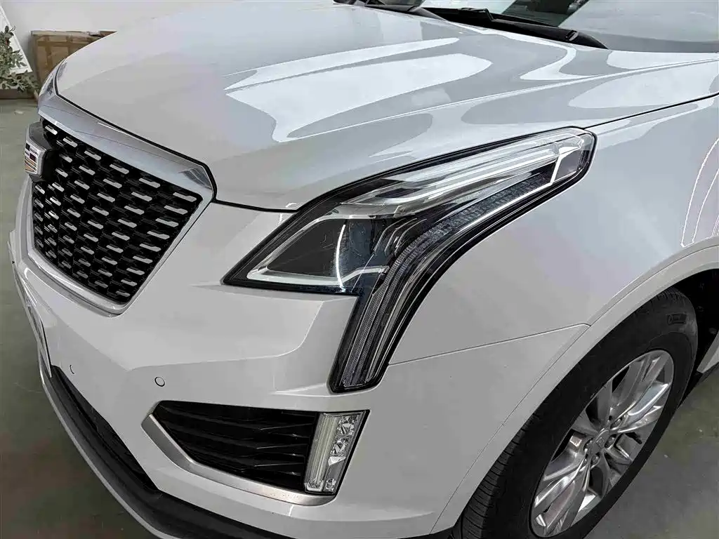 Cadillac XT5 2021 — фото 35