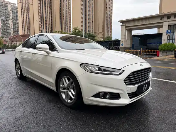 Ford Mondeo 2015