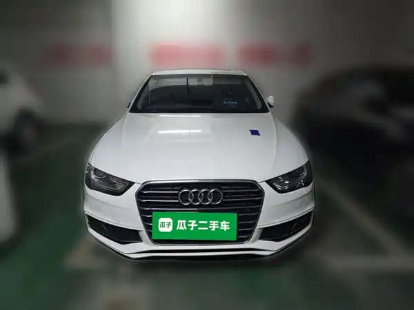 Audi A4L 2016