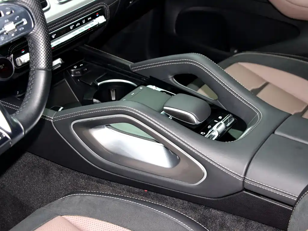 Mercedes-Benz GLE AMG 2023 — фото 3